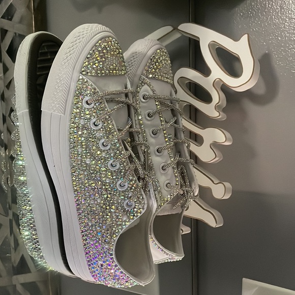 Converse Shoes - Custom Designed ๐ - Picture 5 of 17